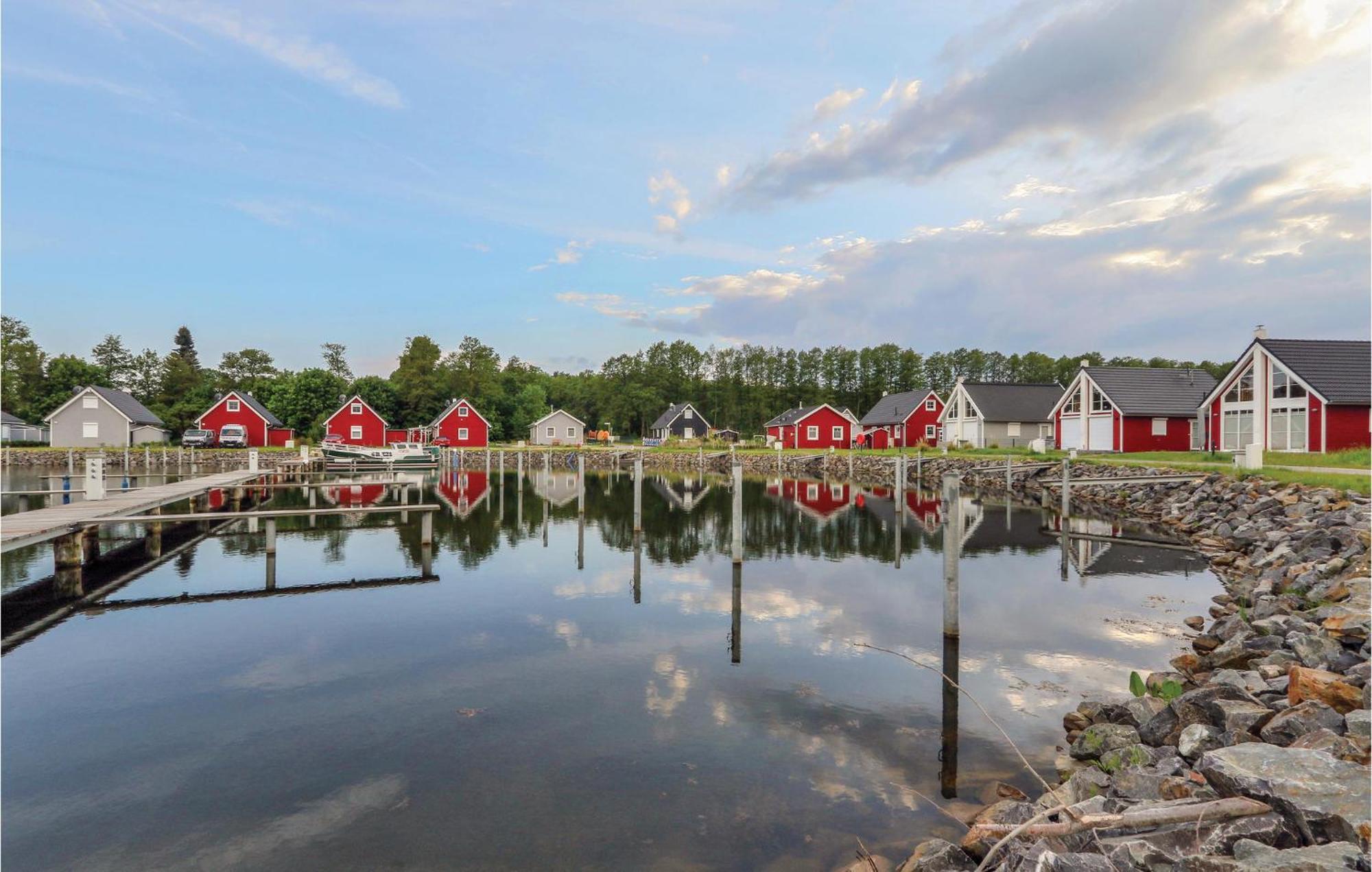 Gorgeous Home In Zerpenschleuse With Sauna ภายนอก รูปภาพ