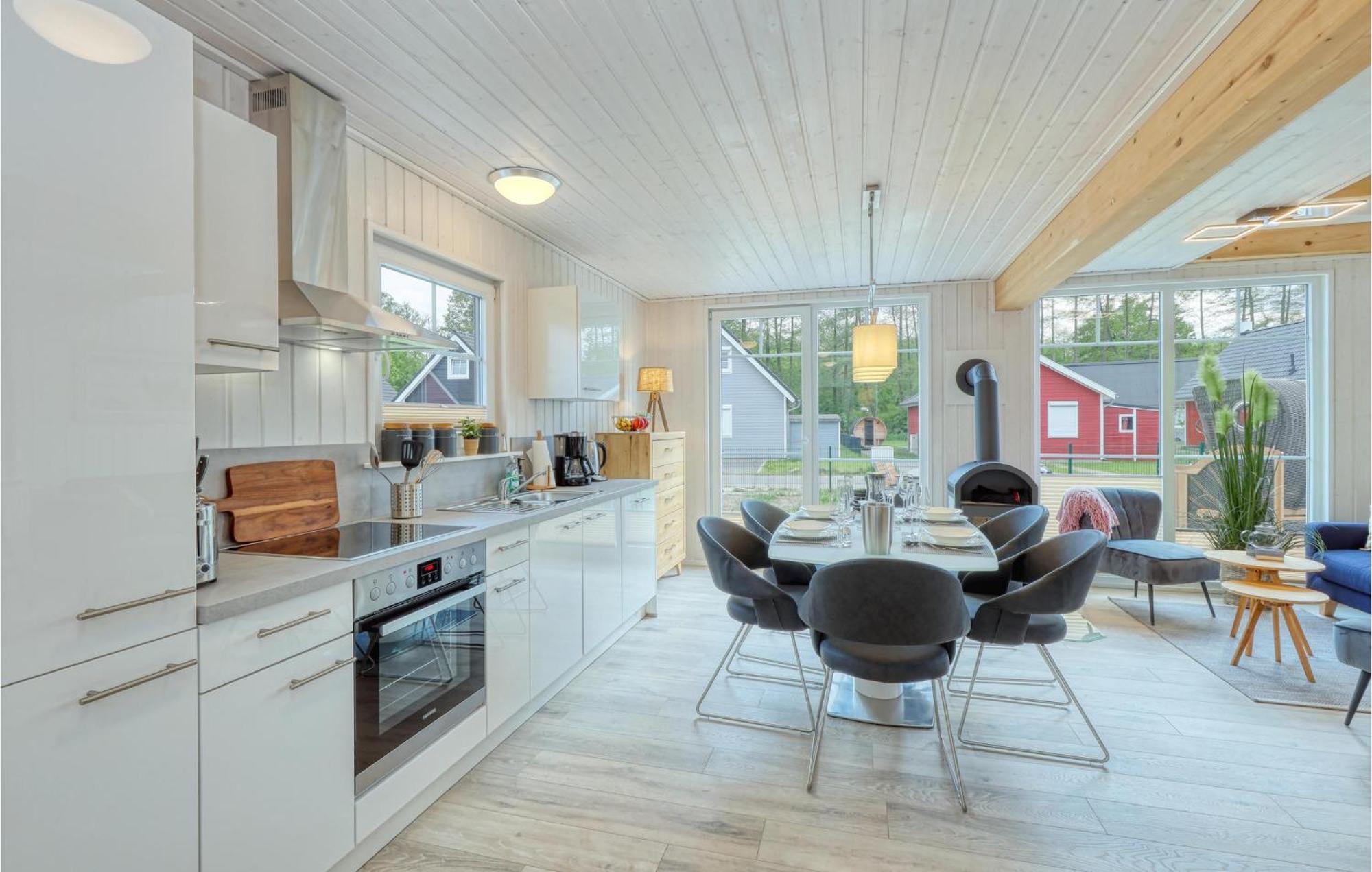 Gorgeous Home In Zerpenschleuse With Sauna ภายนอก รูปภาพ