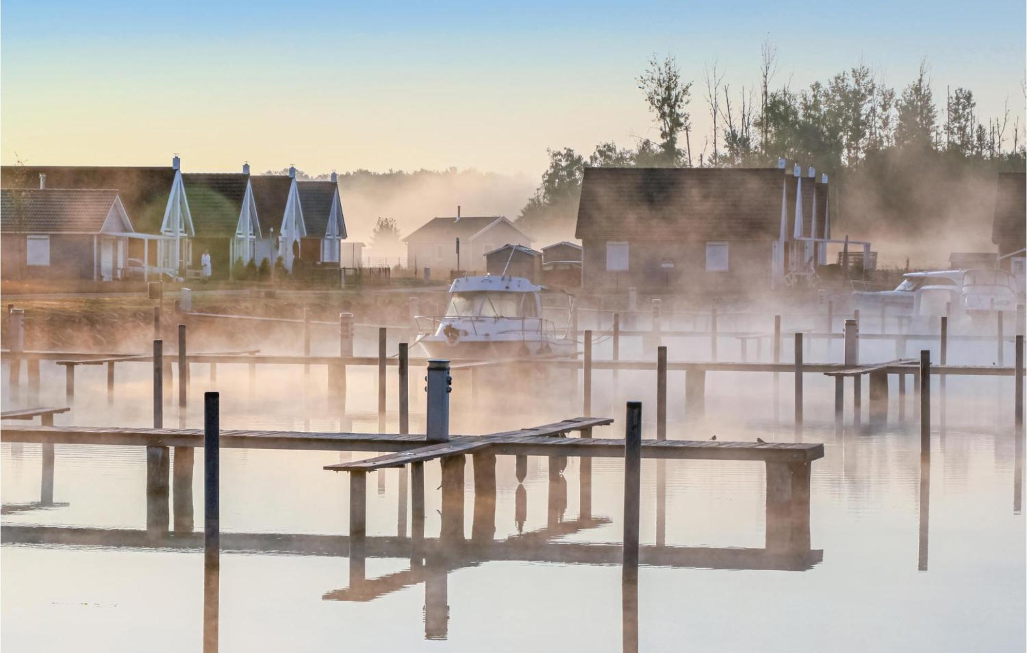 Gorgeous Home In Zerpenschleuse With Sauna ภายนอก รูปภาพ