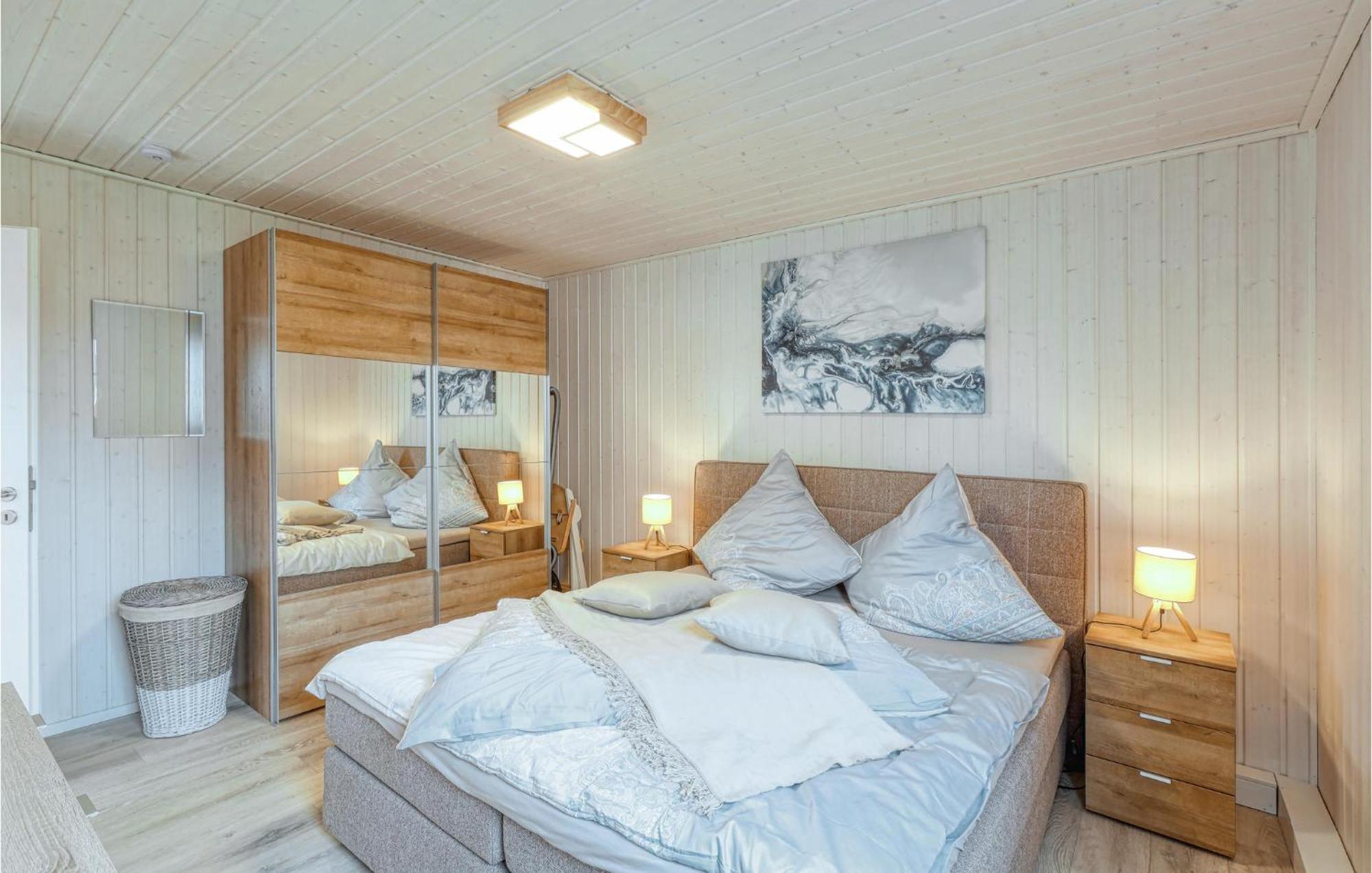 Gorgeous Home In Zerpenschleuse With Sauna ภายนอก รูปภาพ